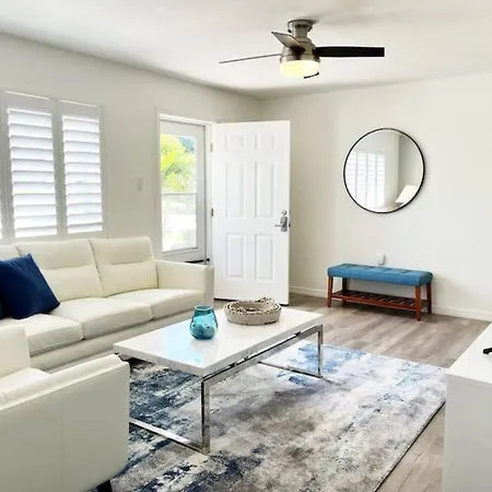 Modern Apartment - 3 Of 4 Punta Gorda Extérieur photo