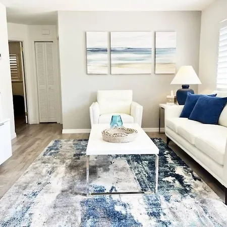 Modern Apartment - 3 Of 4 Punta Gorda Extérieur photo
